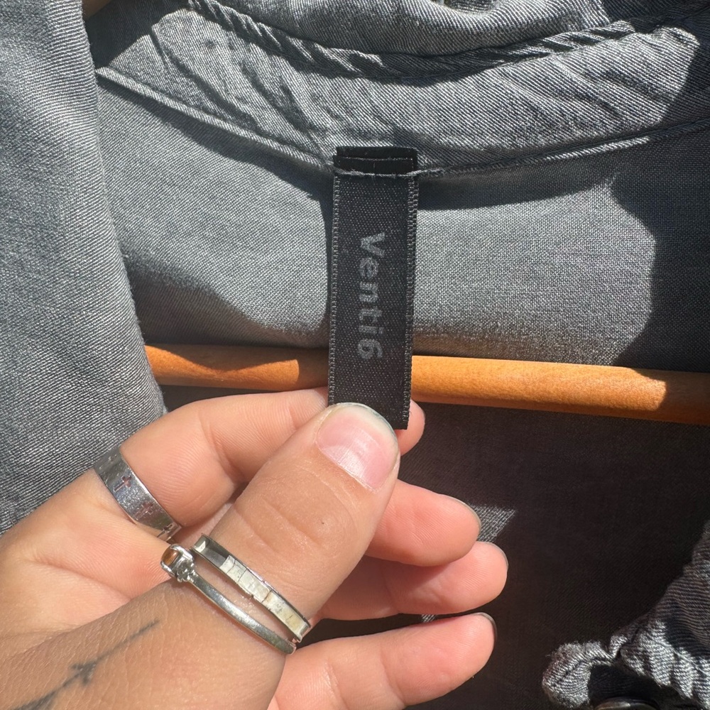 Gray Button Down Shirt With Sequin Pockets - image 3